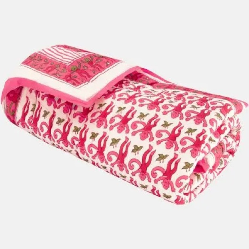 Perfect condition, Roller Rabbit, baby quilt monkey